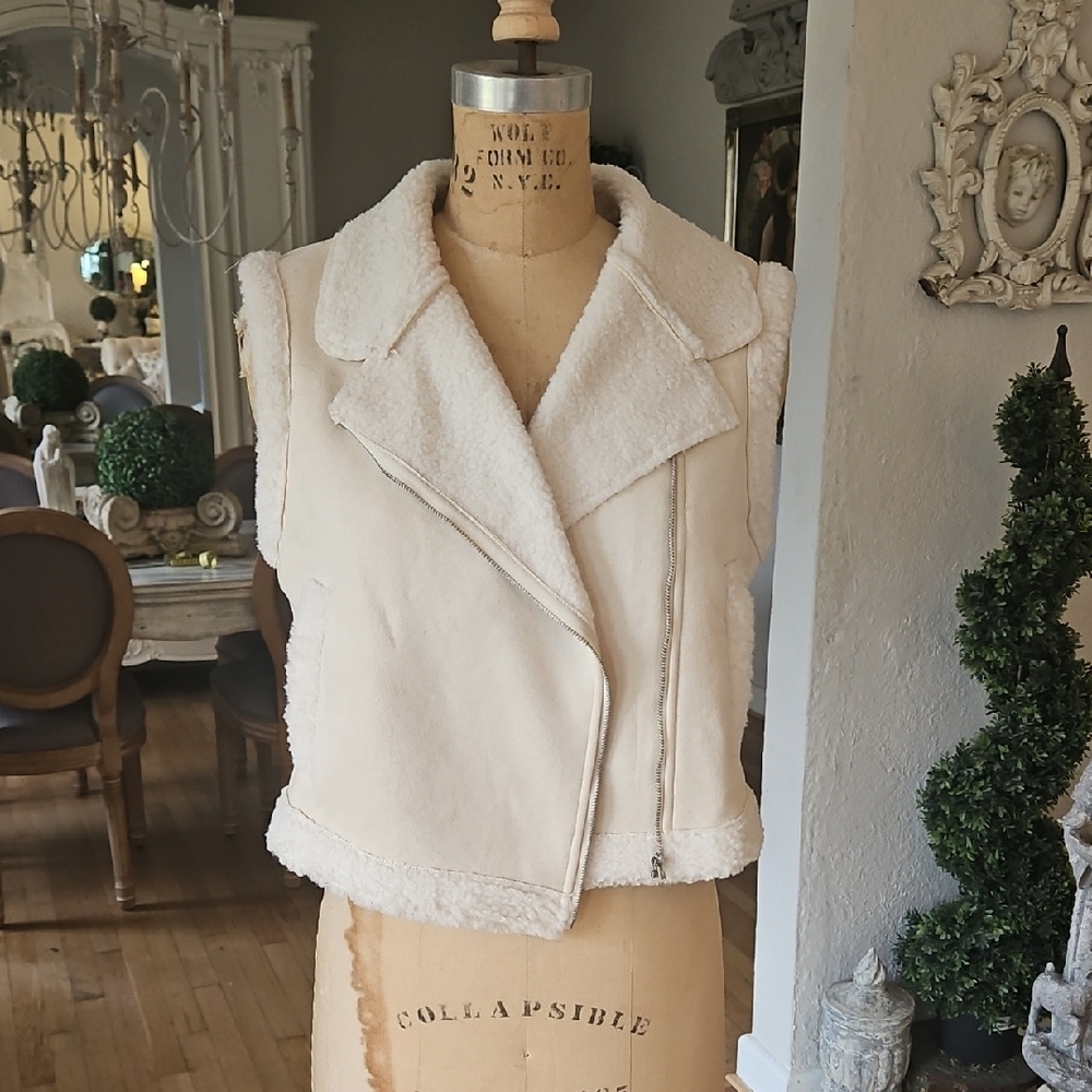 New HYFVE Off-White Suede And Shearling Vest
